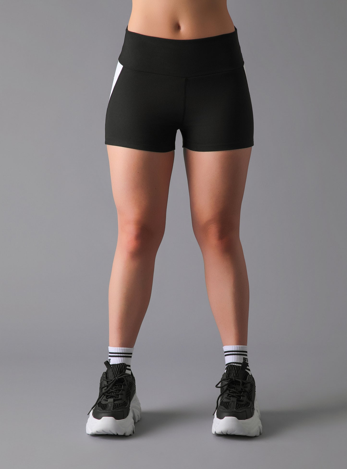 Calza biker Mariana Color Negro