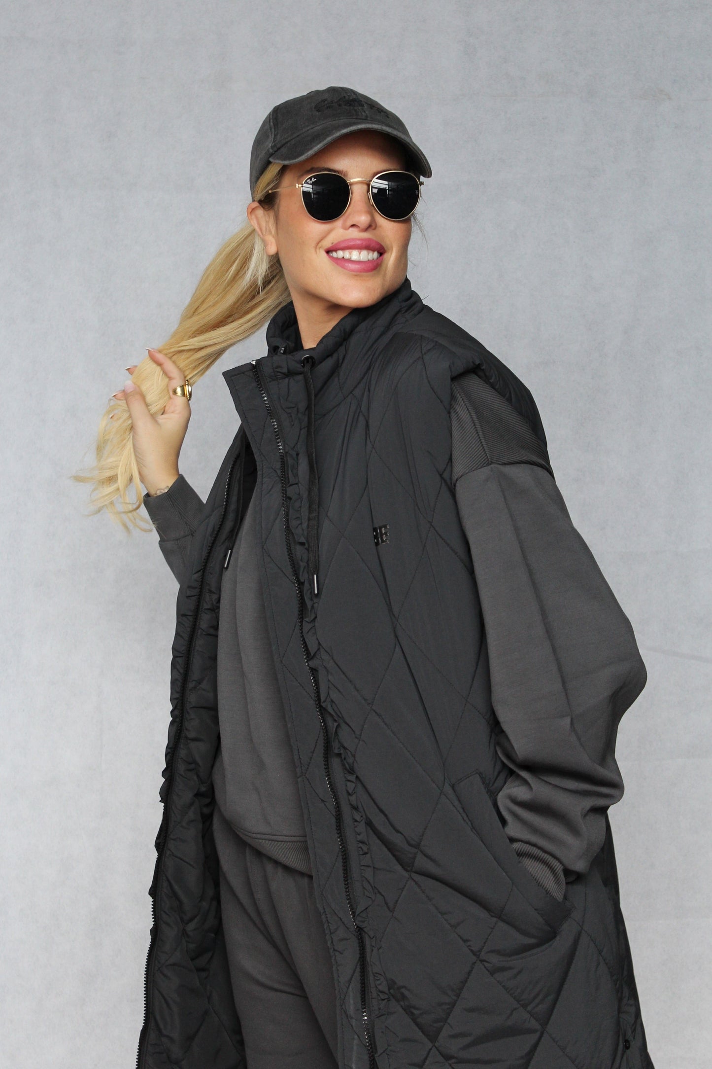 Parka Jacinta color negro