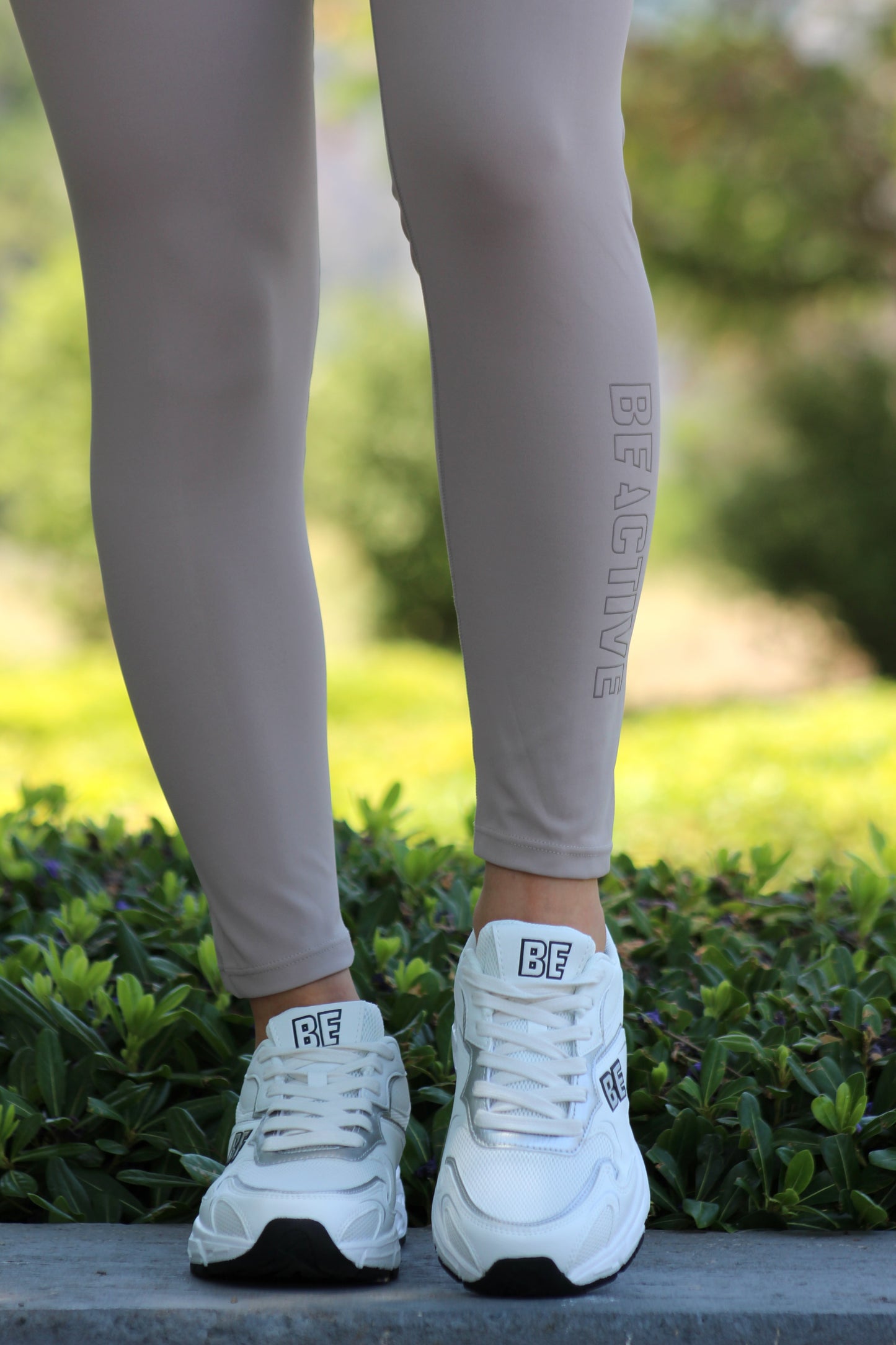 Zapatilla Dana color blanco