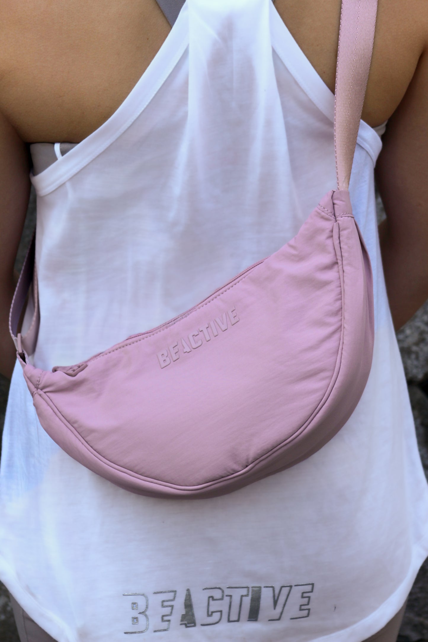 Banano Emilia color beige claro