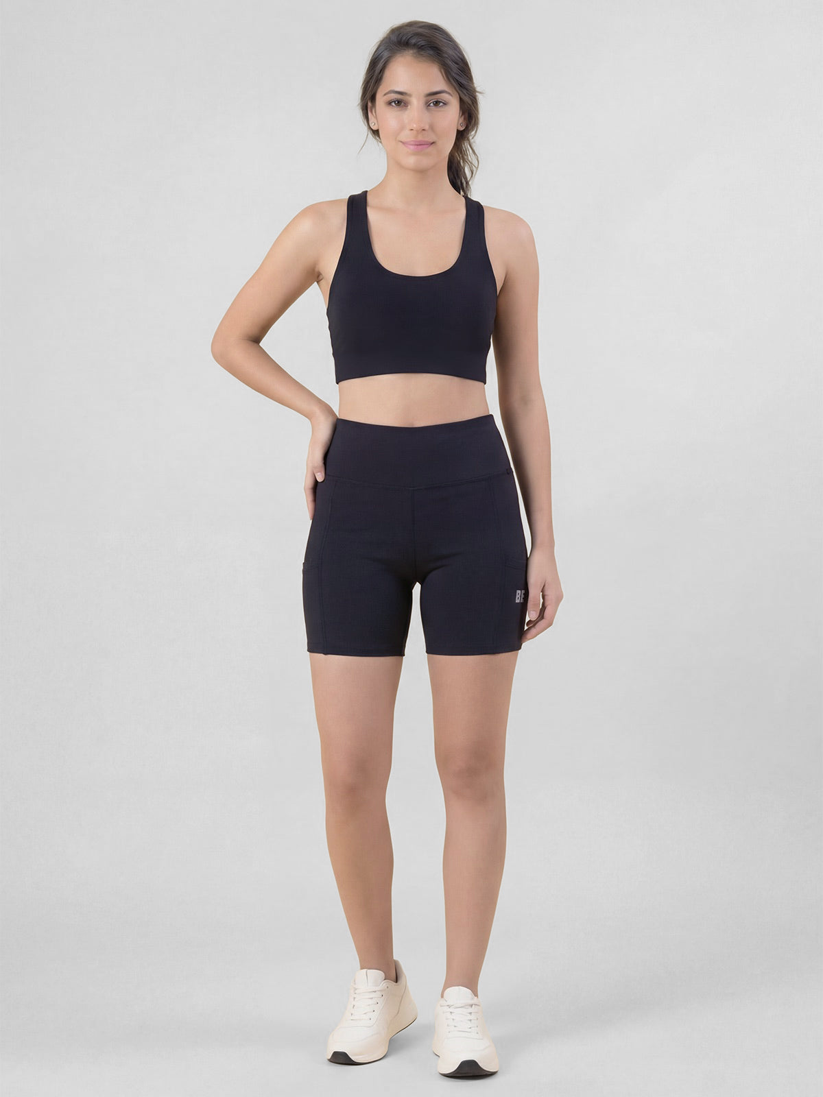 Peto Zoe color negro