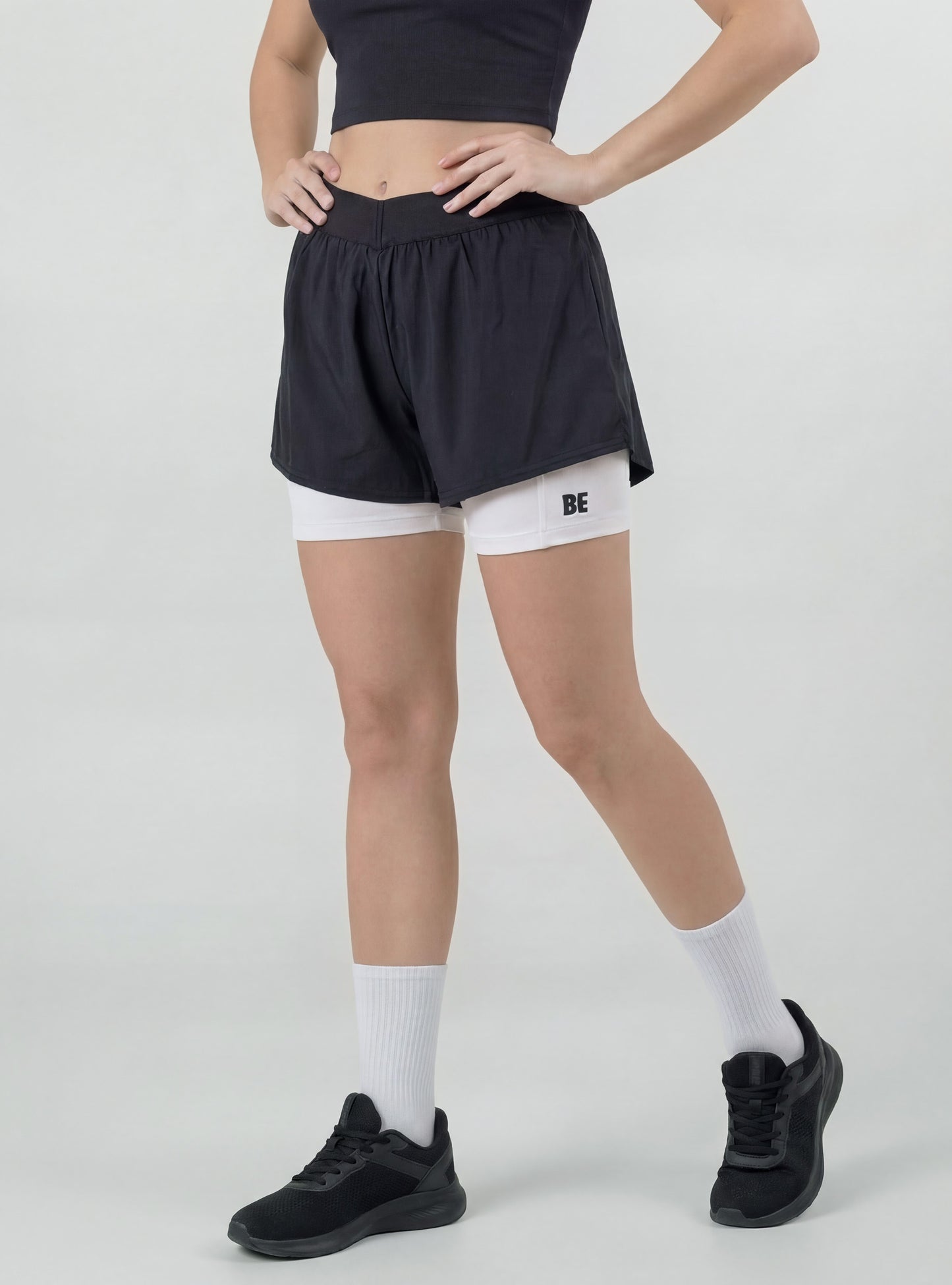 Short Francesca color negro